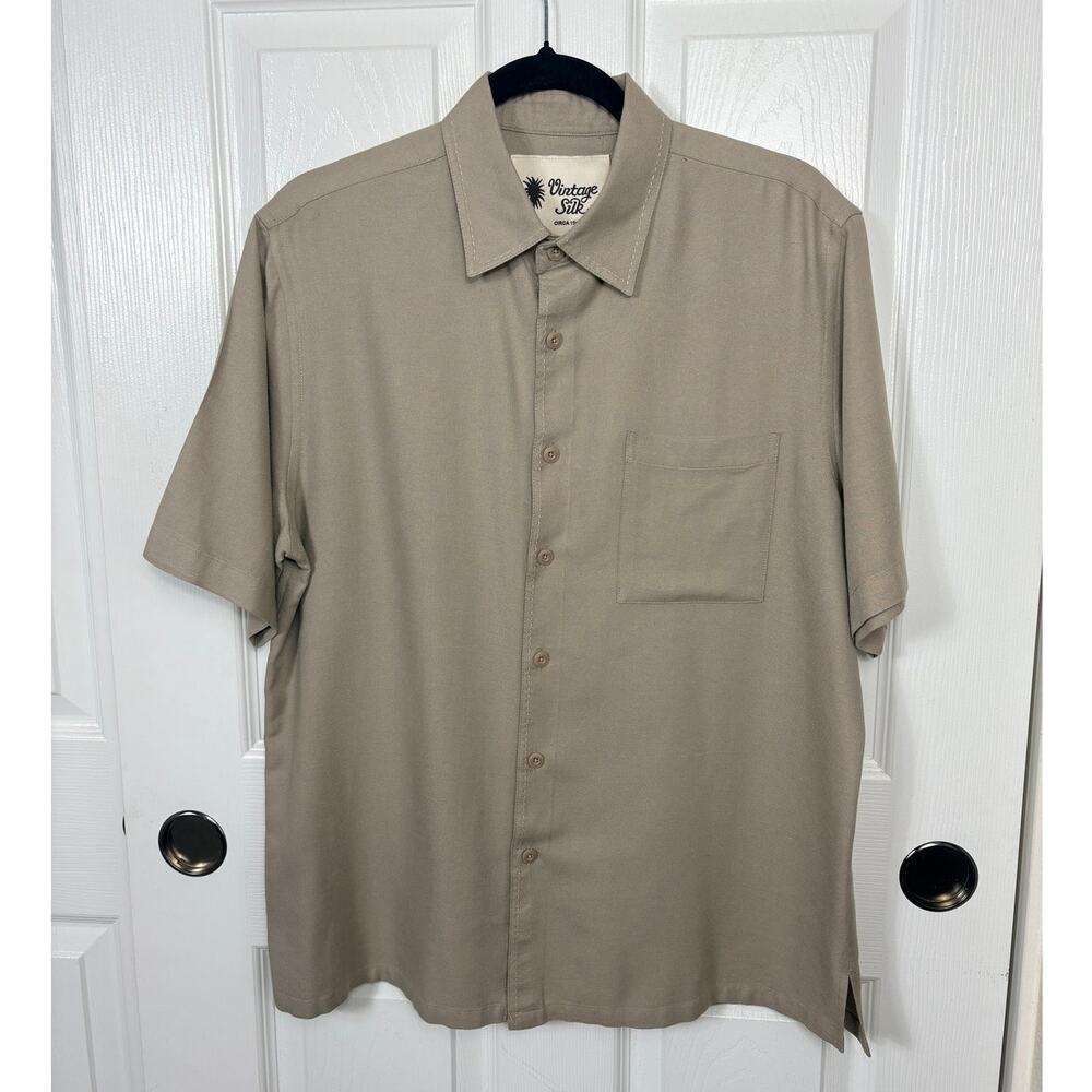 Vintage Silk Men's Beige Short Sleeve Beige Button Up Shirt Silk Blend Size M